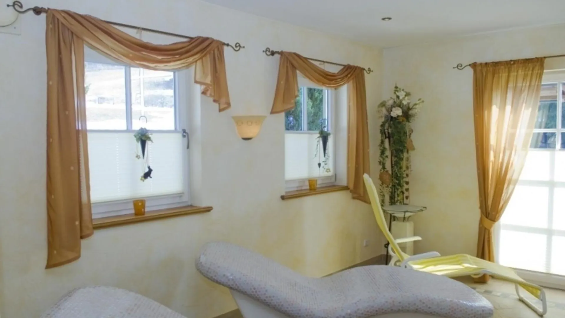 Ferienwohnung Bergblick, Haus Wilfer, Oberstaufen Plus Apartment
